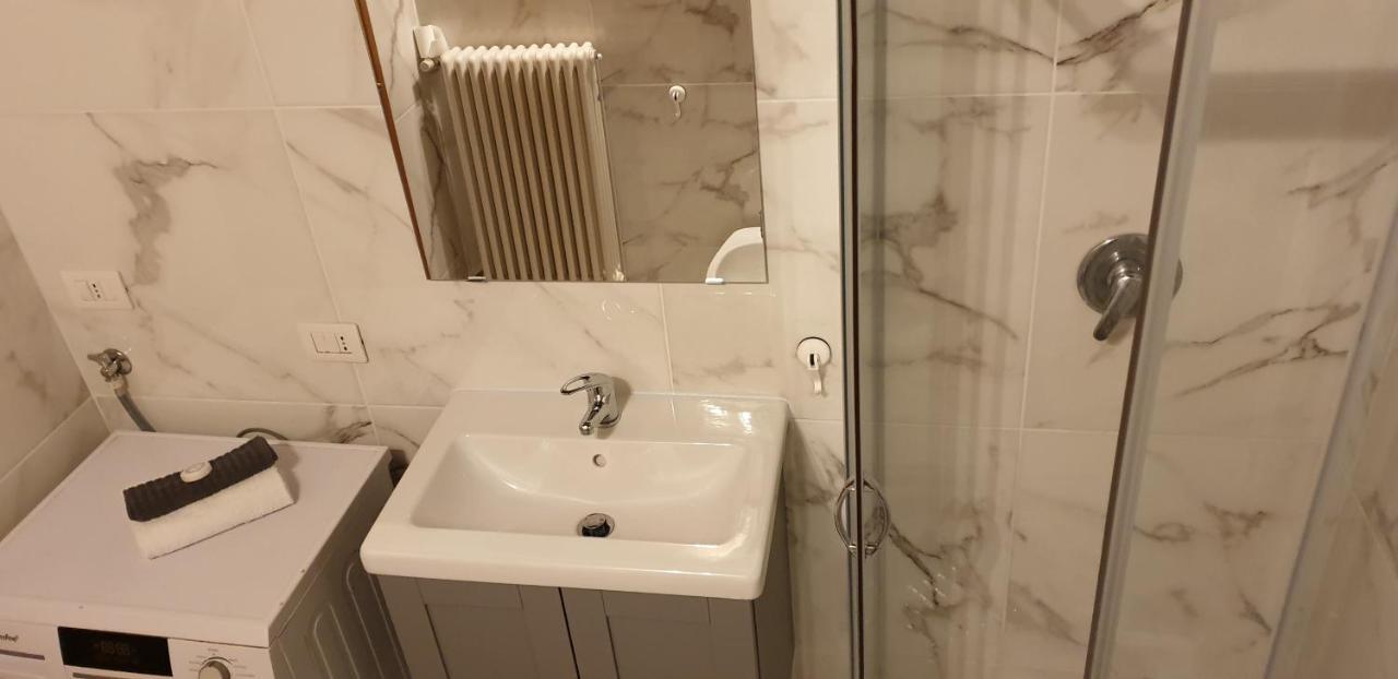 Leonardo Da Vinci / Galeazzi Apartment Milan Bagian luar foto