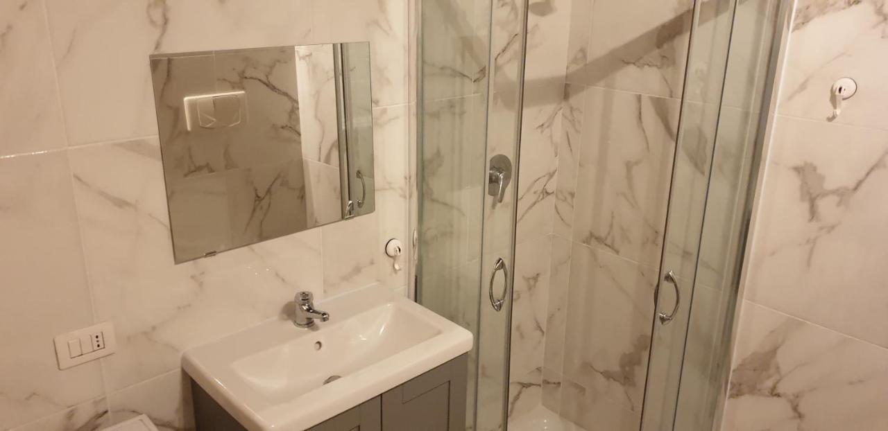 Leonardo Da Vinci / Galeazzi Apartment Milan Bagian luar foto