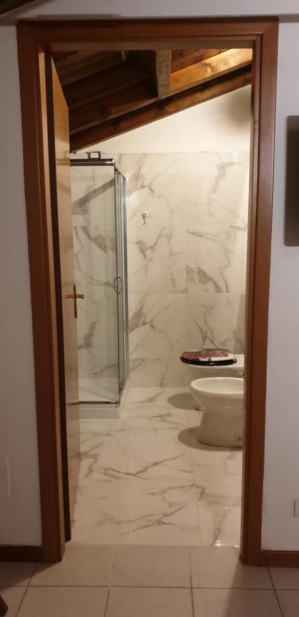 Leonardo Da Vinci / Galeazzi Apartment Milan Bagian luar foto