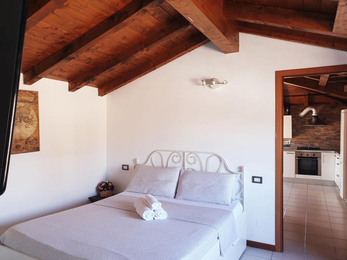 Leonardo Da Vinci / Galeazzi Apartment Milan Bagian luar foto