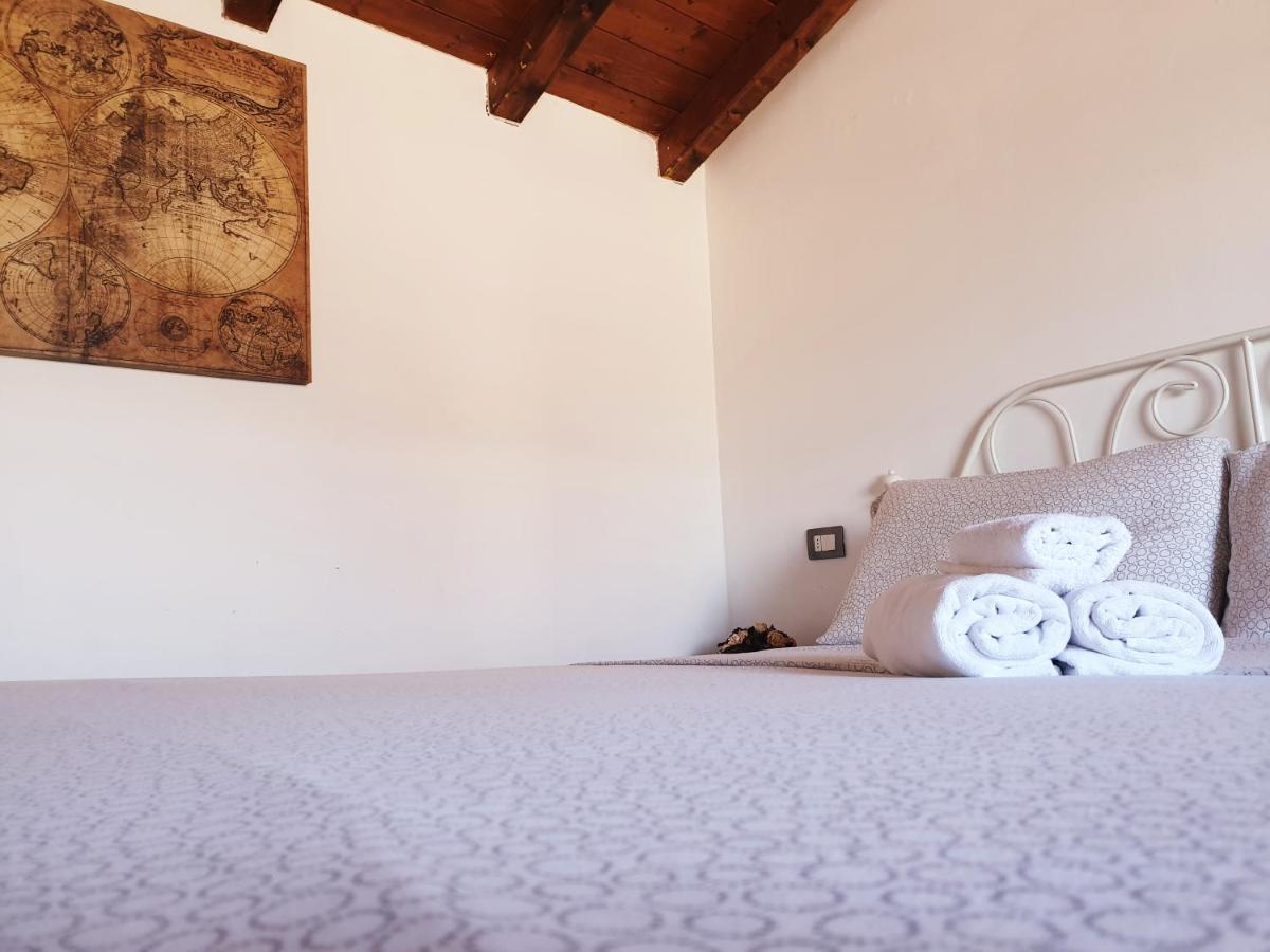 Leonardo Da Vinci / Galeazzi Apartment Milan Bagian luar foto