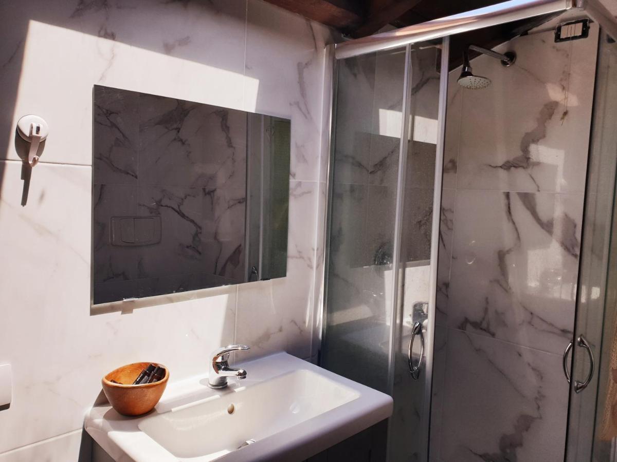 Leonardo Da Vinci / Galeazzi Apartment Milan Bagian luar foto
